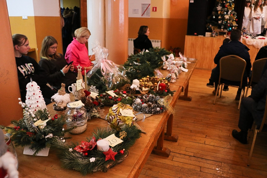 Kiermasz Bożonarodzeniowy w Osieku Jasielskim