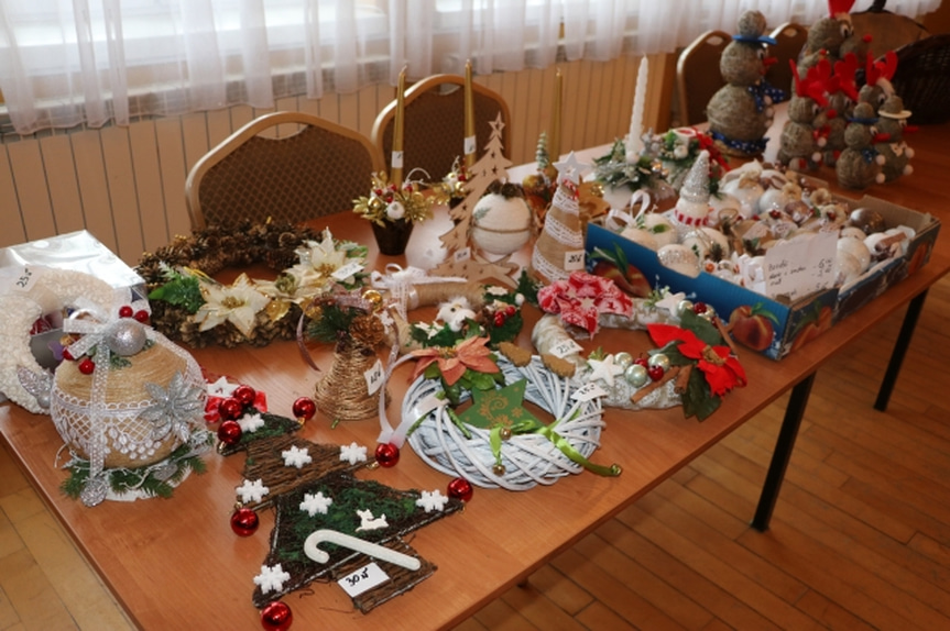 Kiermasz świąteczny w Osieku Jasielskim