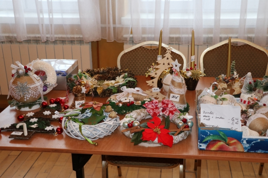 Kiermasz świąteczny w Osieku Jasielskim