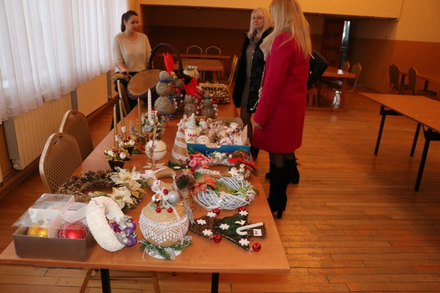 Kiermasz świąteczny w Osieku Jasielskim