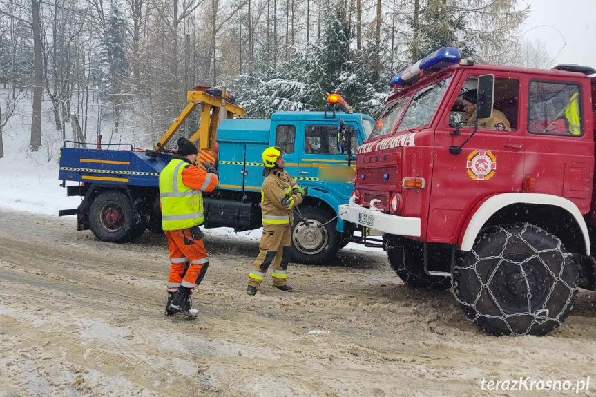 Kolizja autobusu w Błażkowej