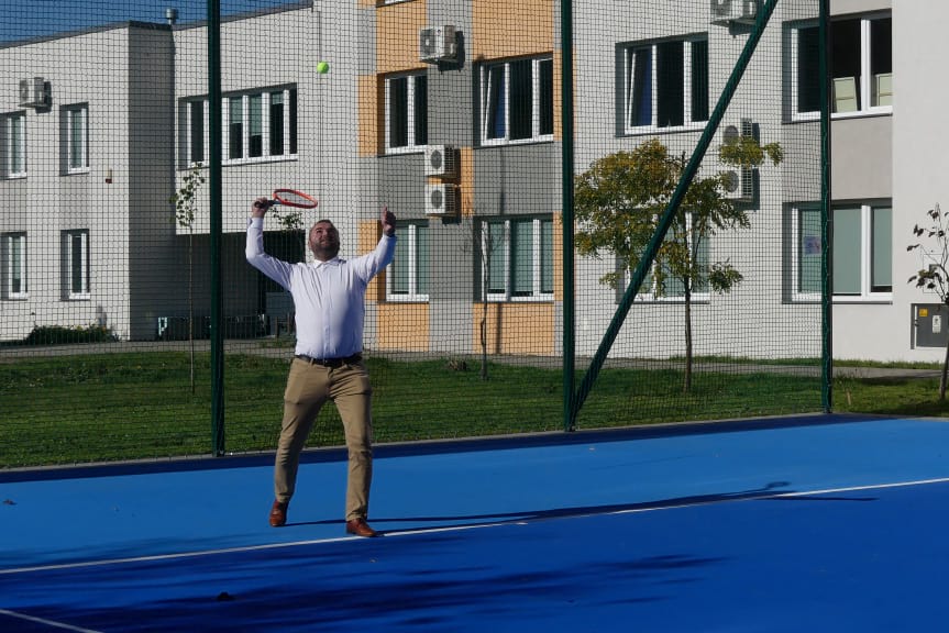 Otwarto kort tenisowy przy Zespole Szkół Budowlanych w Jaśle