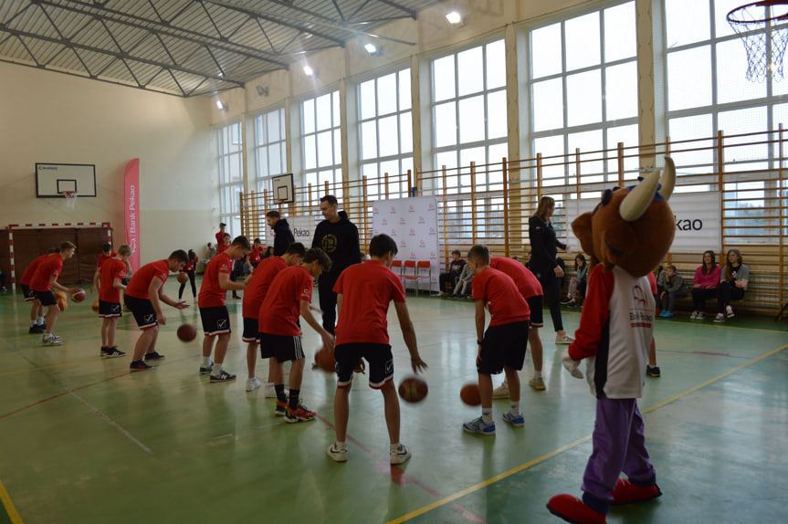 Koszykarski trening z reprezentantką Polski