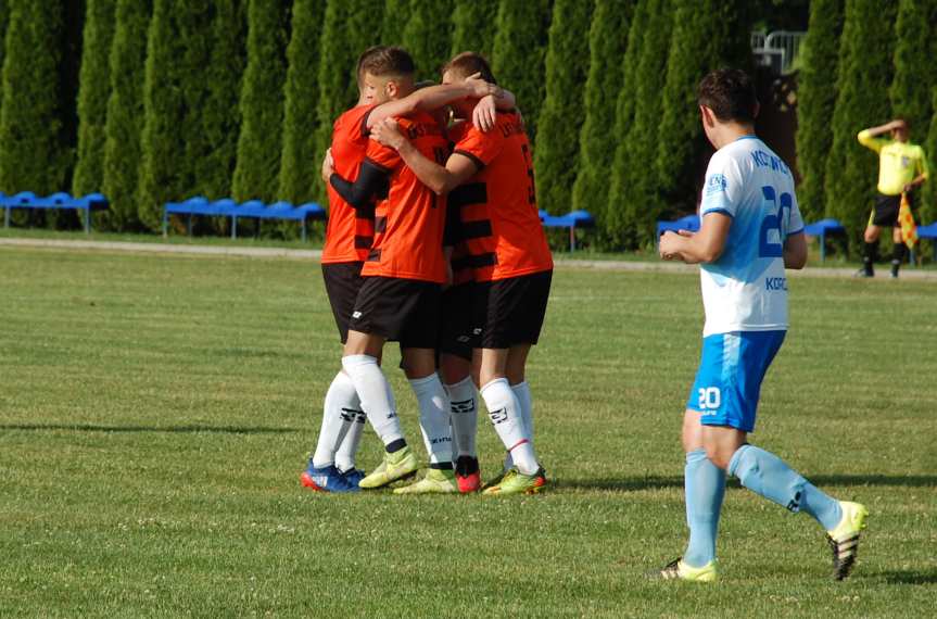 LKS Skołyszyn - Kotwica Korczyna 2-1