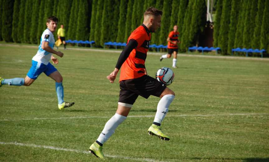 LKS Skołyszyn - Kotwica Korczyna 2-1
