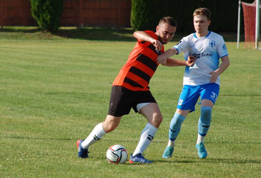 LKS Skołyszyn - Kotwica Korczyna 2-1