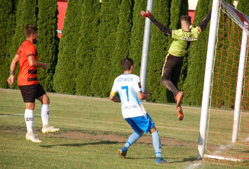 LKS Skołyszyn - Kotwica Korczyna 2-1