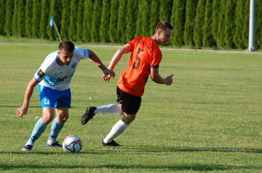 LKS Skołyszyn - Kotwica Korczyna 2-1