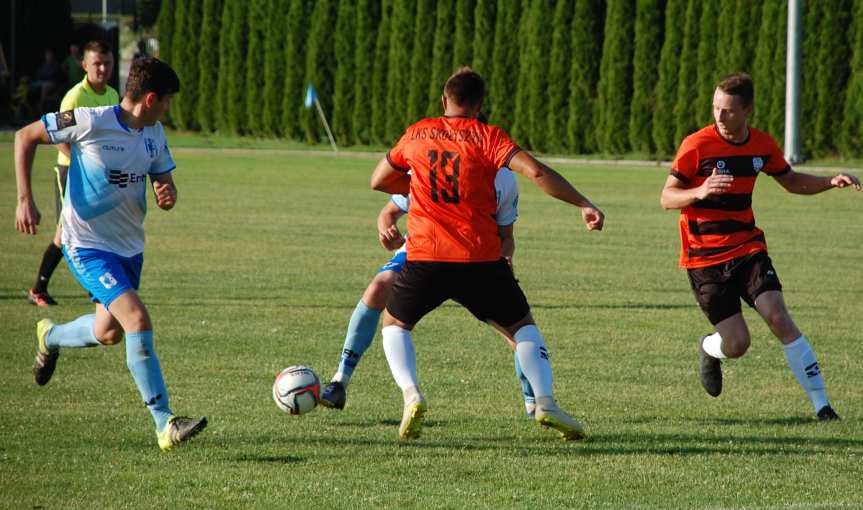 LKS Skołyszyn - Kotwica Korczyna 2-1