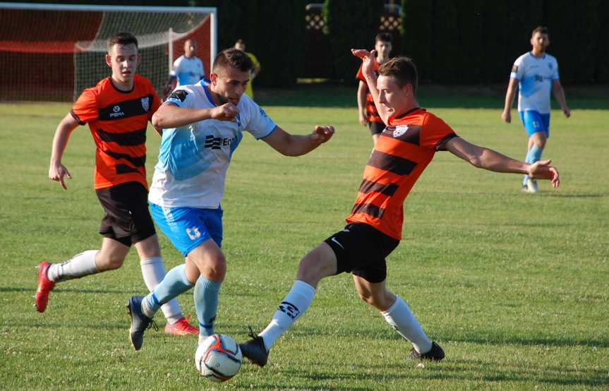 LKS Skołyszyn - Kotwica Korczyna 2-1