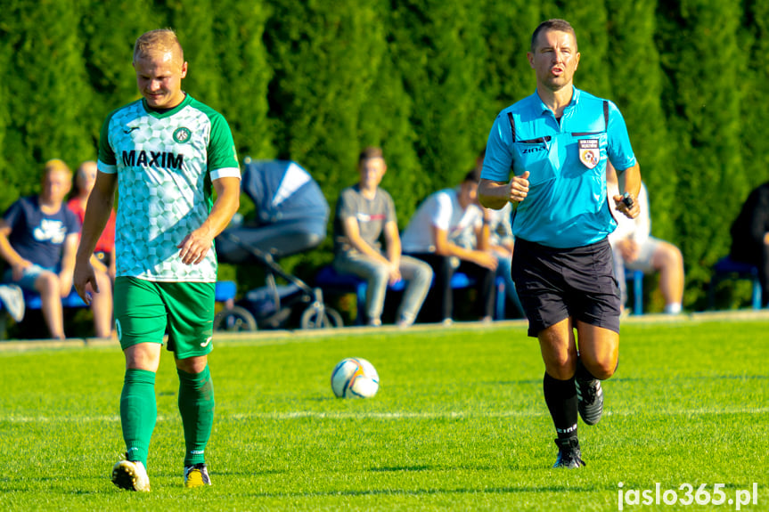 LKS Skołyszyn - LKS Czeluśnica 2:1