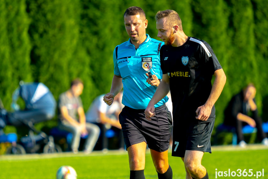 LKS Skołyszyn - LKS Czeluśnica 2:1