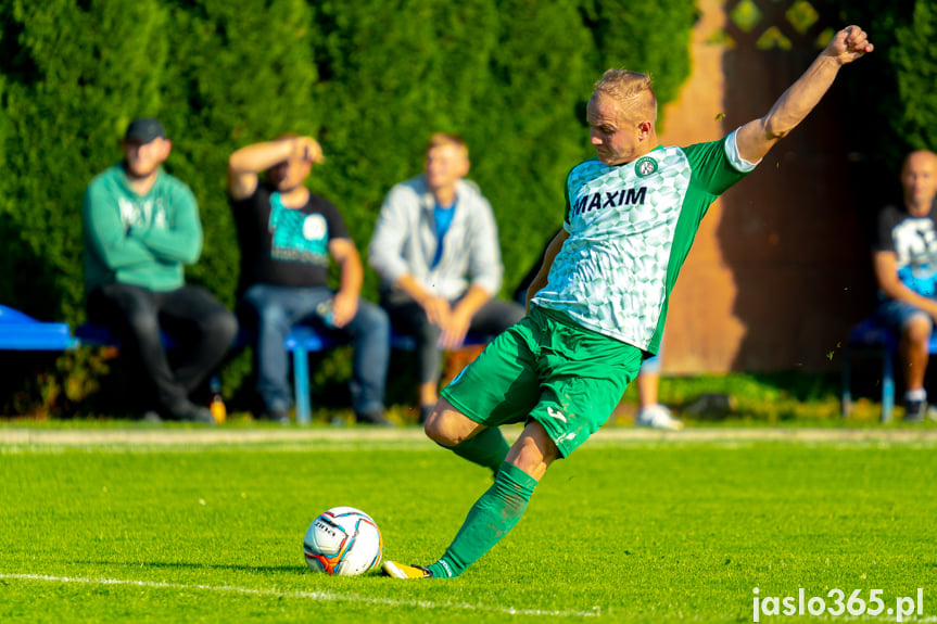 LKS Skołyszyn - LKS Czeluśnica 2:1