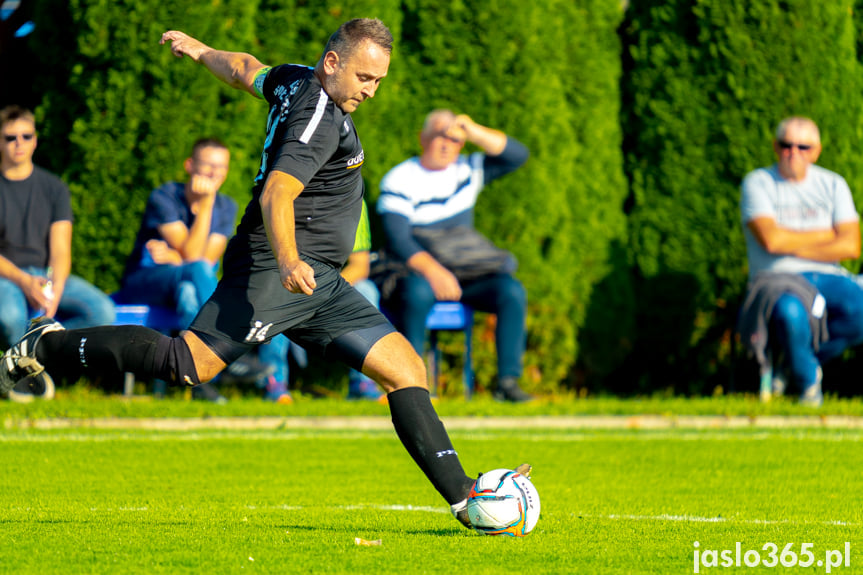 LKS Skołyszyn - LKS Czeluśnica 2:1