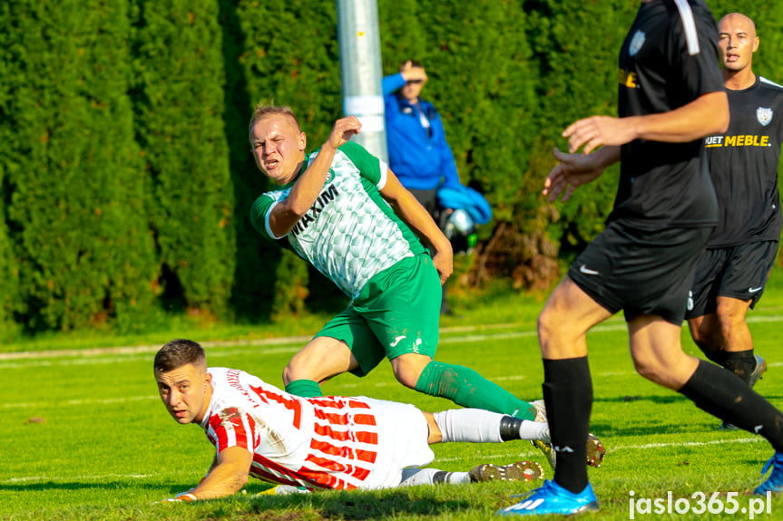 LKS Skołyszyn - LKS Czeluśnica 2:1
