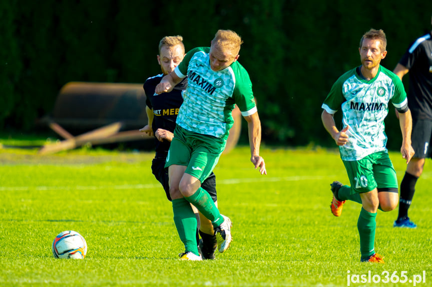 LKS Skołyszyn - LKS Czeluśnica 2:1