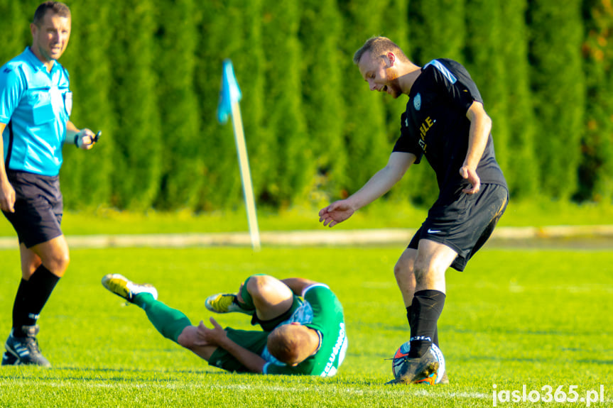 LKS Skołyszyn - LKS Czeluśnica 2:1