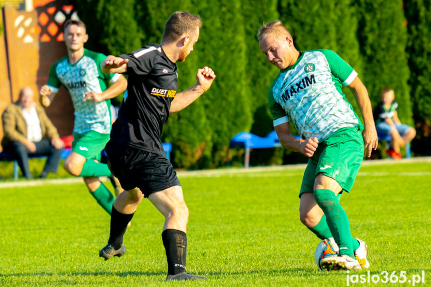 LKS Skołyszyn - LKS Czeluśnica 2:1