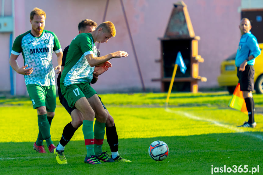 LKS Skołyszyn - LKS Czeluśnica 2:1