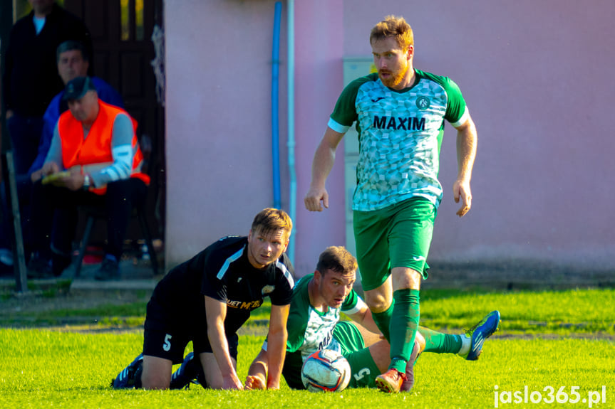 LKS Skołyszyn - LKS Czeluśnica 2:1
