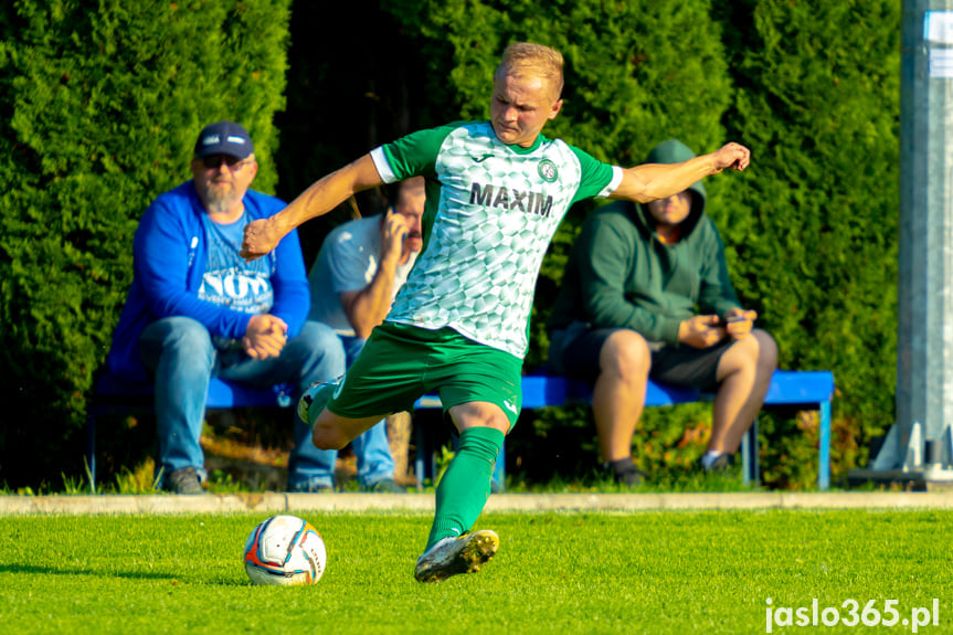 LKS Skołyszyn - LKS Czeluśnica 2:1