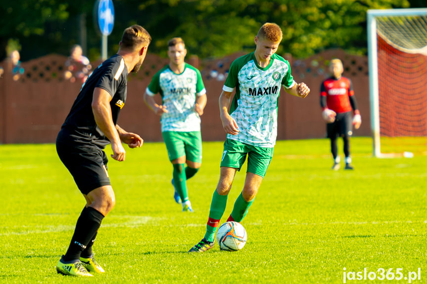LKS Skołyszyn - LKS Czeluśnica 2:1