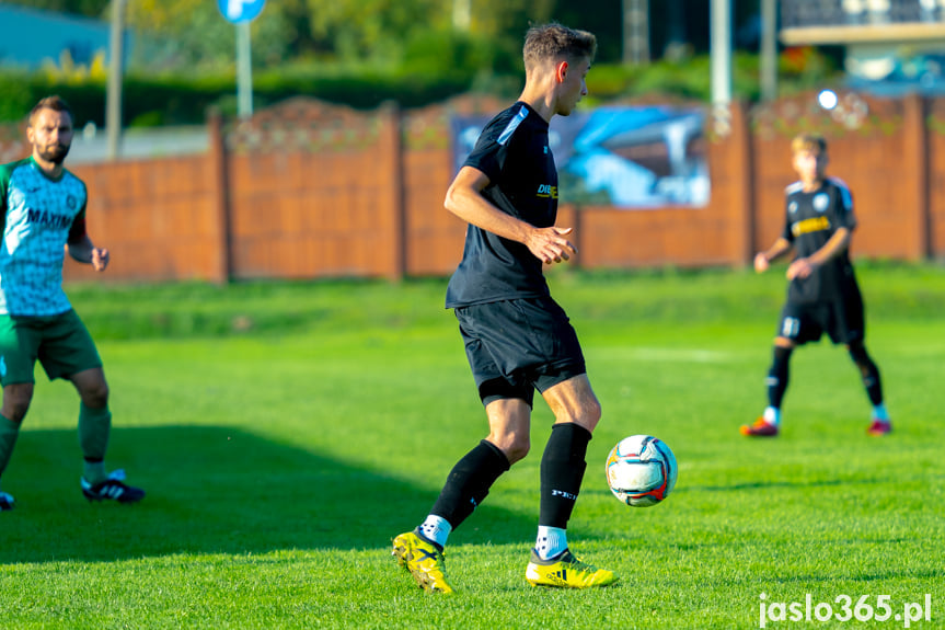 LKS Skołyszyn - LKS Czeluśnica 2:1