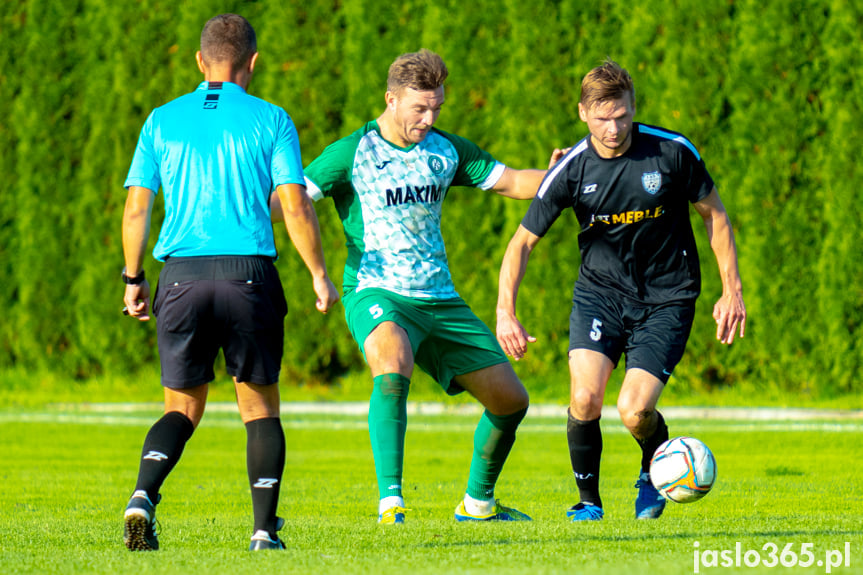 LKS Skołyszyn - LKS Czeluśnica 2:1