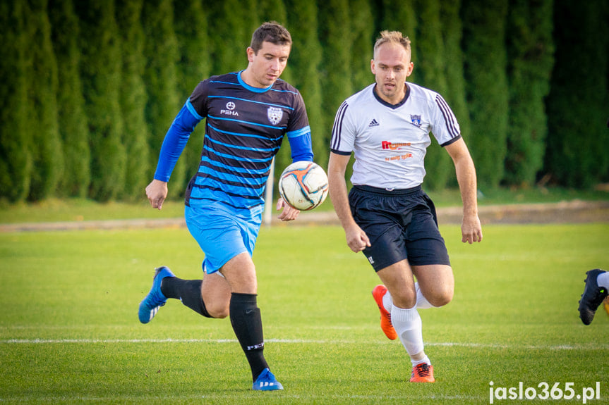 LKS Skołyszyn - LKS Zarzecze 5:0