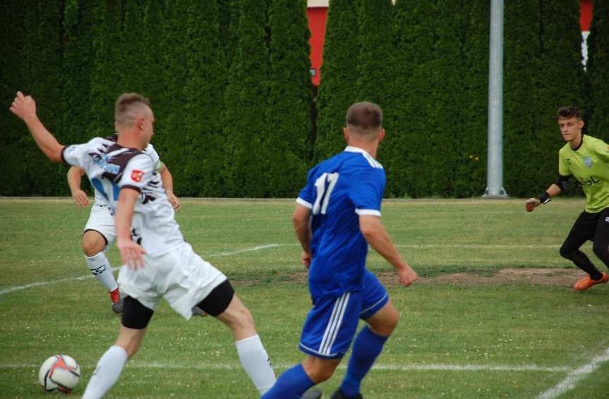 LKS Skołyszyn - Tempo Nienaszów 0-5