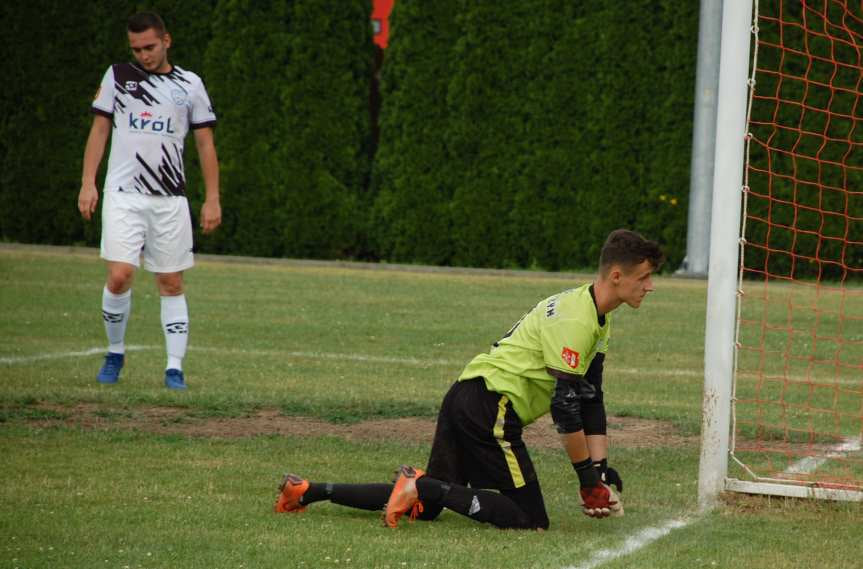 LKS Skołyszyn - Tempo Nienaszów 0-5