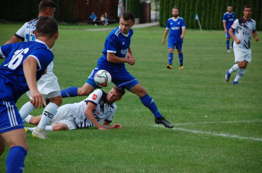 LKS Skołyszyn - Tempo Nienaszów 0-5