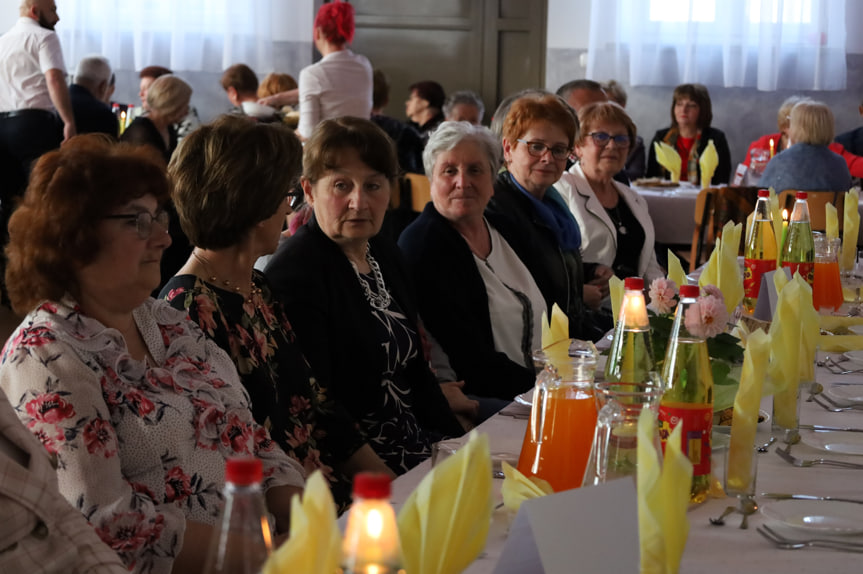 Majówka w Klubach Seniora