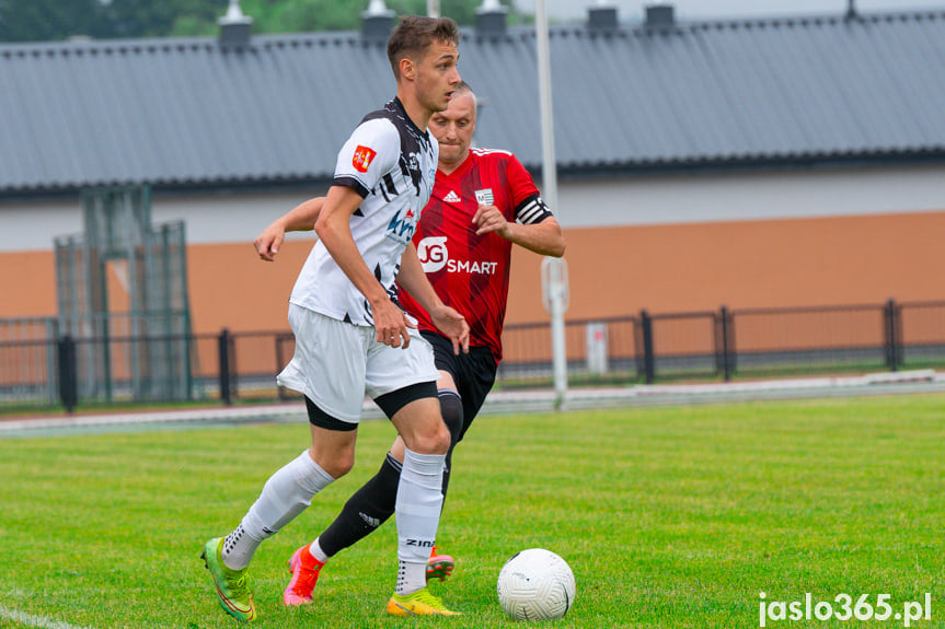 Markiewicza Krosno - LKS Skołyszyn 3:0
