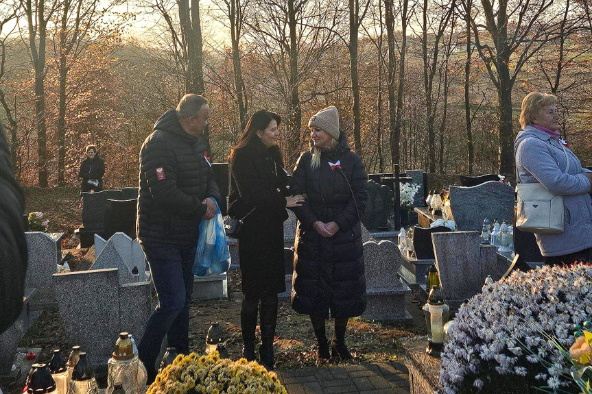 Marsz z okazji 106. rocznicy Święta Niepodległości w Sieklówce