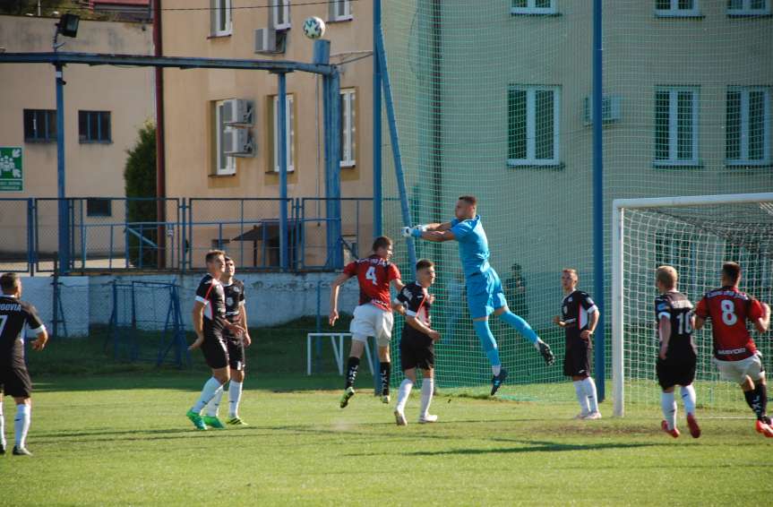 Mecz IV ligi podkarpackiej Czarni 1910 Jasło - Głogovia Głogów Małopolski 3-0