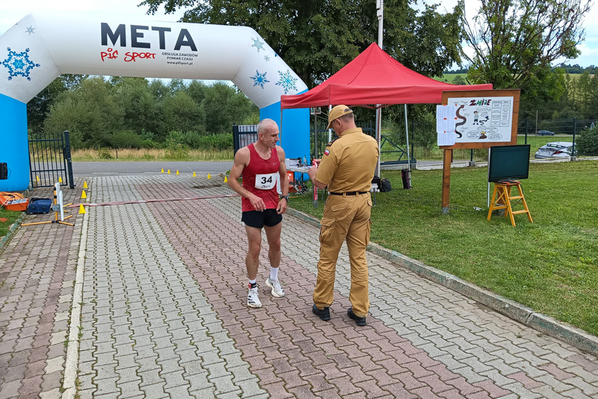 Mistrzostwa strażaków w biegu górskim w Ożennej