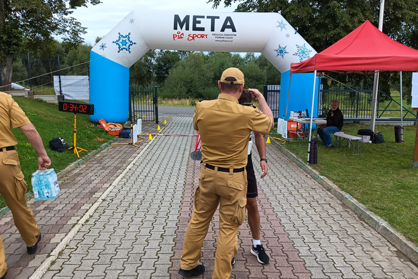 Mistrzostwa strażaków w biegu górskim w Ożennej