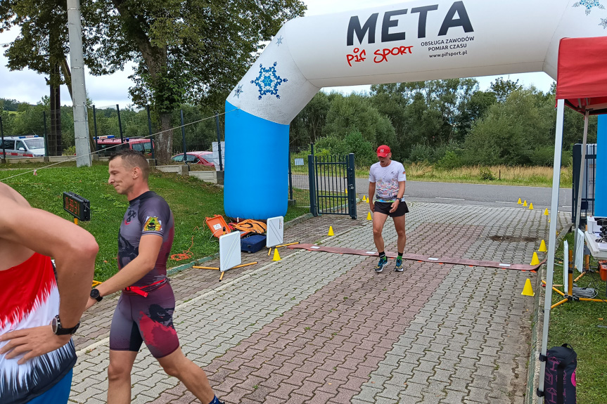 Mistrzostwa strażaków w biegu górskim w Ożennej