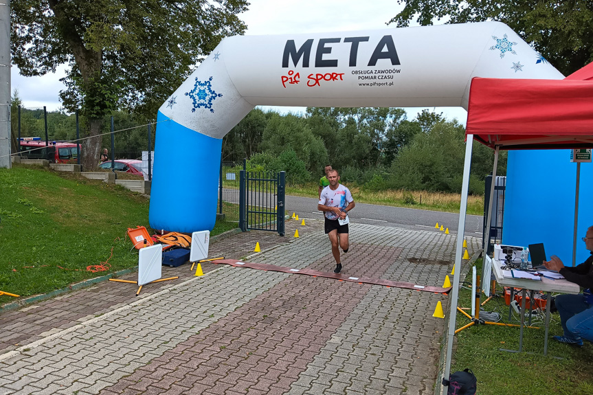 Mistrzostwa strażaków w biegu górskim w Ożennej