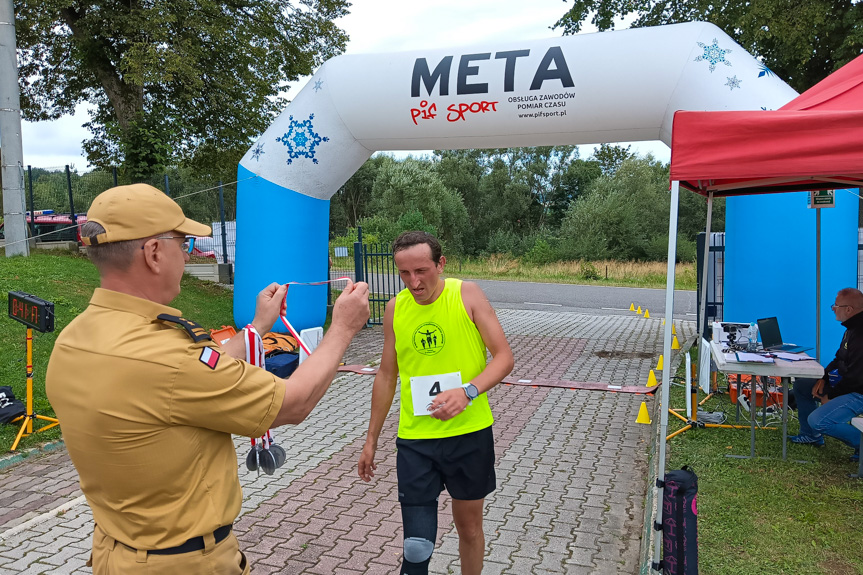 Mistrzostwa strażaków w biegu górskim w Ożennej