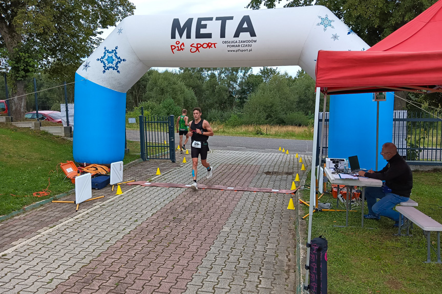 Mistrzostwa strażaków w biegu górskim w Ożennej