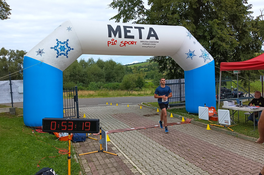 Mistrzostwa strażaków w biegu górskim w Ożennej