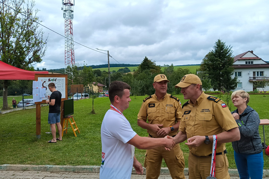 Mistrzostwa strażaków w biegu górskim w Ożennej