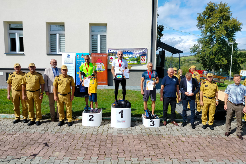 Mistrzostwa strażaków w biegu górskim w Ożennej