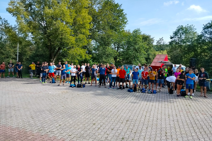 Mistrzostwa strażaków w biegu górskim w Ożennej
