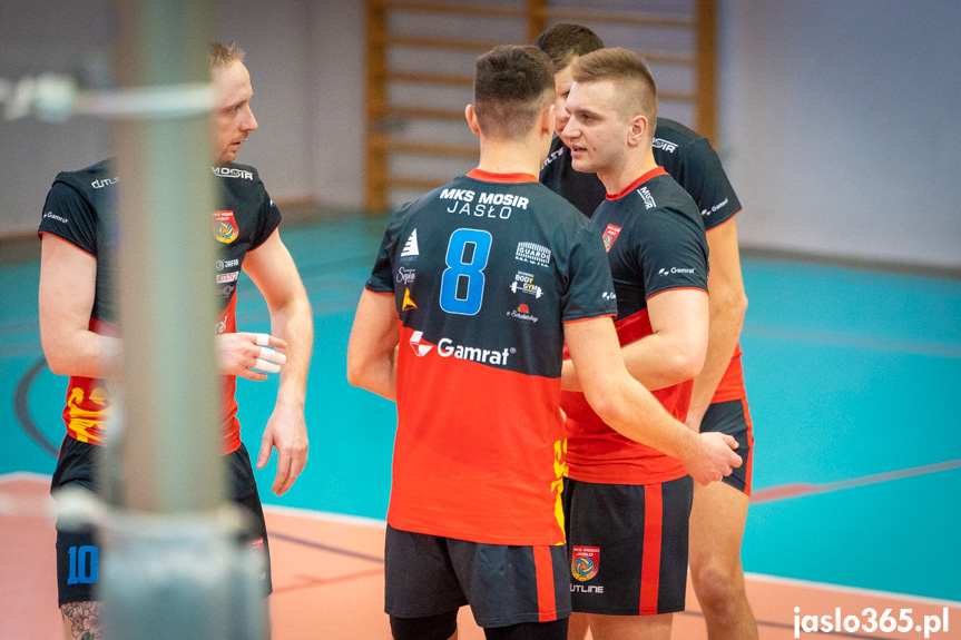 MKS Gamrat-MOSiR Jasło - Karpaty Krosno Glass KPU w Krośnie 3:2