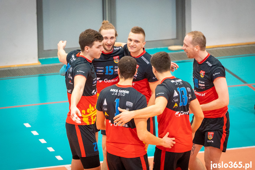 MKS Gamrat-MOSiR Jasło - Karpaty Krosno Glass KPU w Krośnie 3:2
