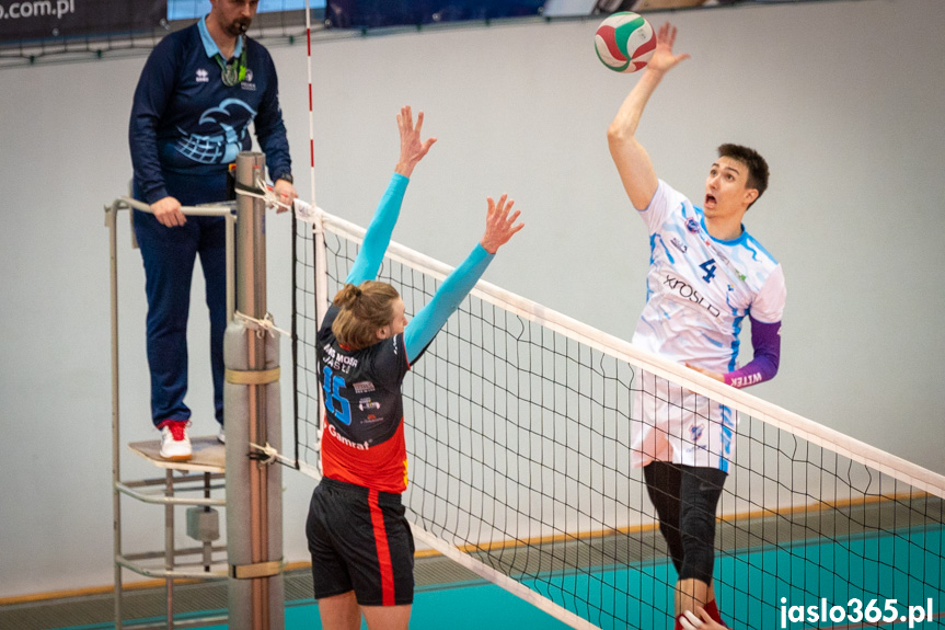 MKS Gamrat-MOSiR Jasło - Karpaty Krosno Glass KPU w Krośnie 3:2