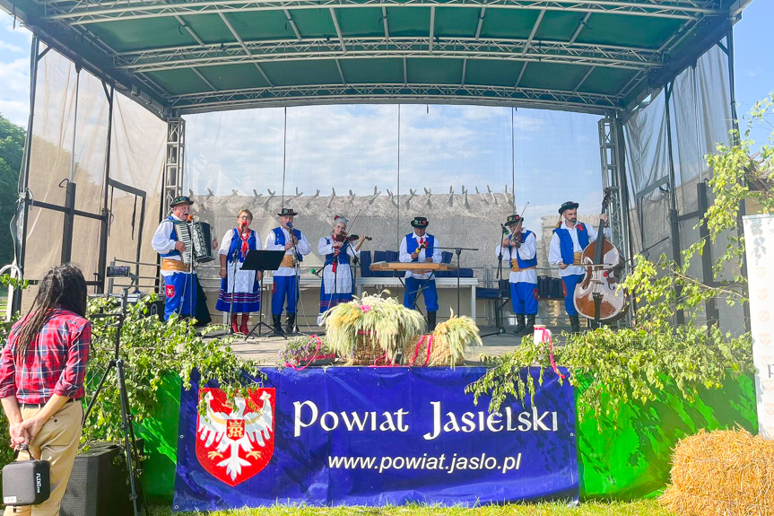 Na ludowo w Trzcinicy